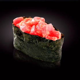 Гункан с тунцом сливочный